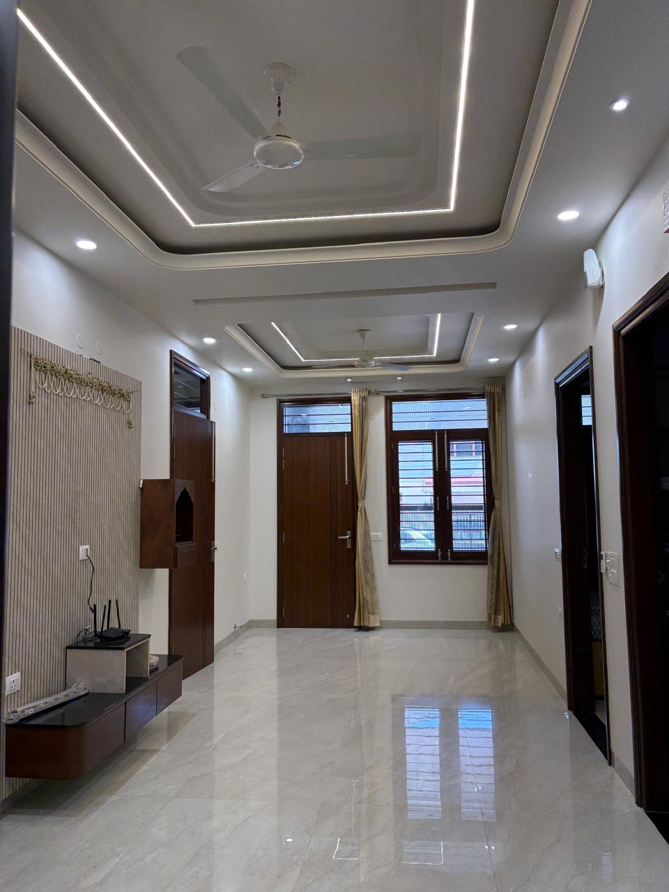 Premium Fully Furnished 3 BHK Ground Floor Apartment for Rent in Mansarovar